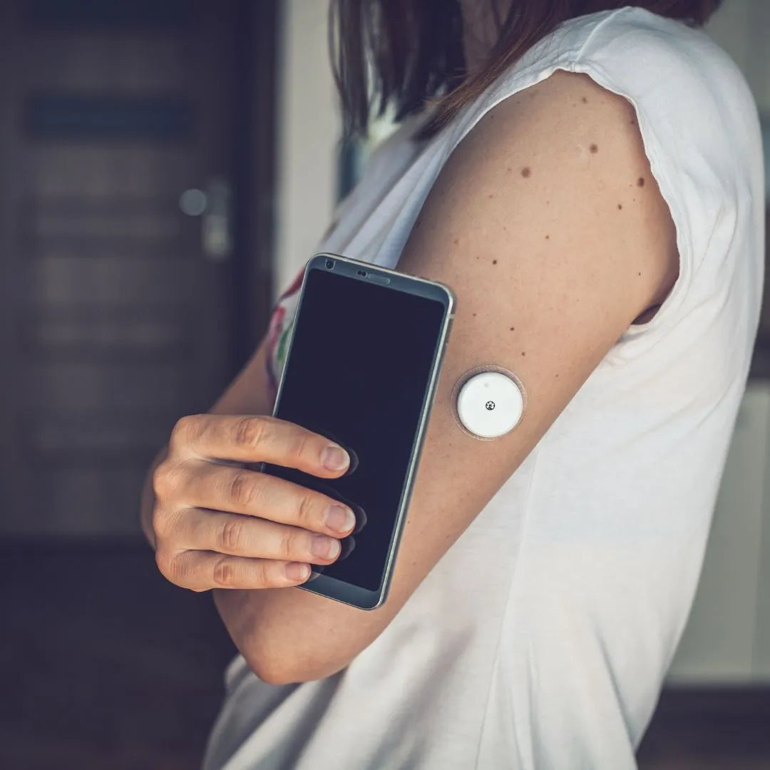 Como é que os sensores de glucose no sangue, como o Freestyle Libre e o Dexcom, mudaram a vida quotidiana das pessoas com diabetes tipo 1?