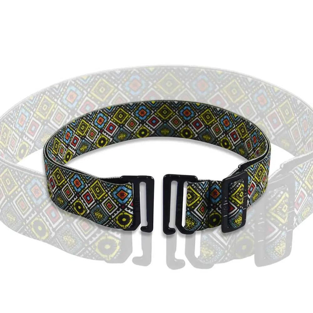 Dia multi-purpose belt with a colorful geometric pattern, adjustable black buckles, designed for comfortable daily diabetes management. Image