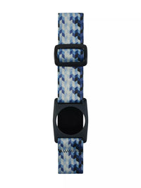 Freestyle Libre 2 adjustable armband with blue graphic design for secure sensor protection.