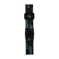 Freestyle Libre 3 armband in black with blue design, adjustable for comfort and style.
