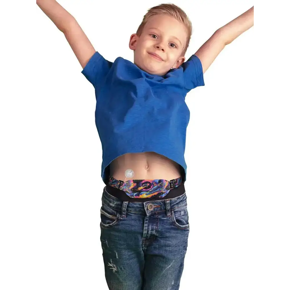 Adjustable belt for insulin pump pouches for kids, featuring a fun design and comfortable fit.