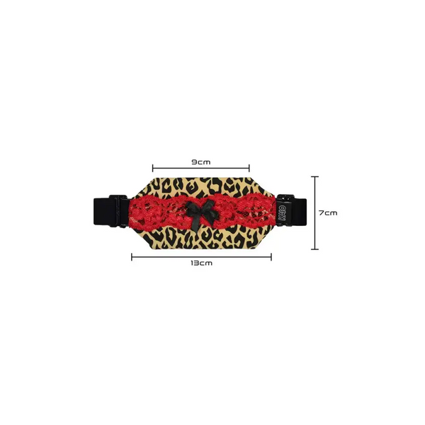 Elegant insulin pump body pouch with lace, leopard print, dimensions 13cm x 7cm x 9cm.