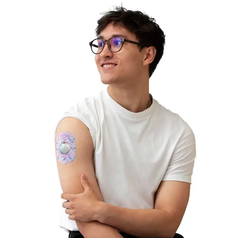 Adesivo de fixação para Medtronic Guardian, série Spring, usado no braço por um homem