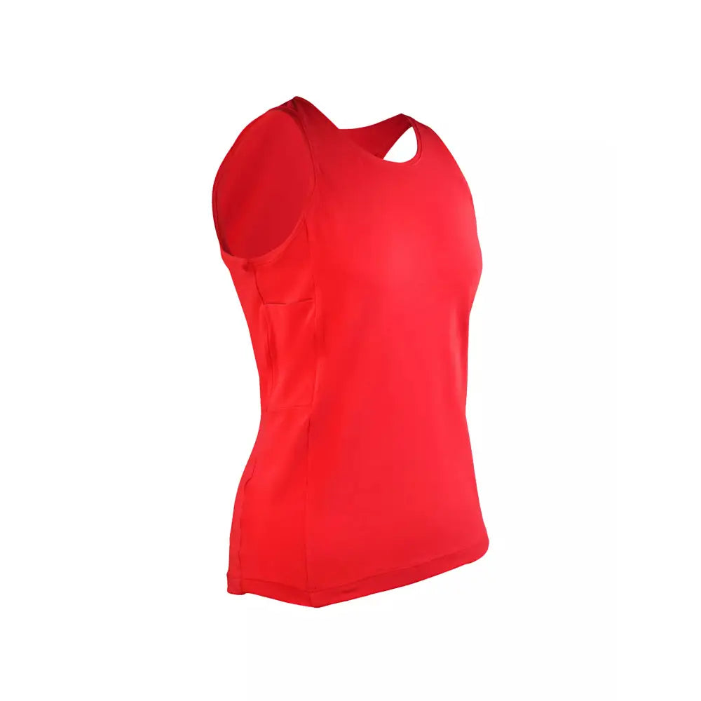 Red tank top for kids with integrated insulin pump pockets, ideal for daily activities and sports.